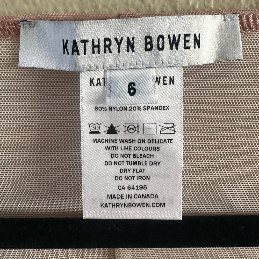 Kathryn Bowen Pulling Seamed Mesh Cardigan in Dusty Rose/Off White Size 6 - Picture 15 of 16